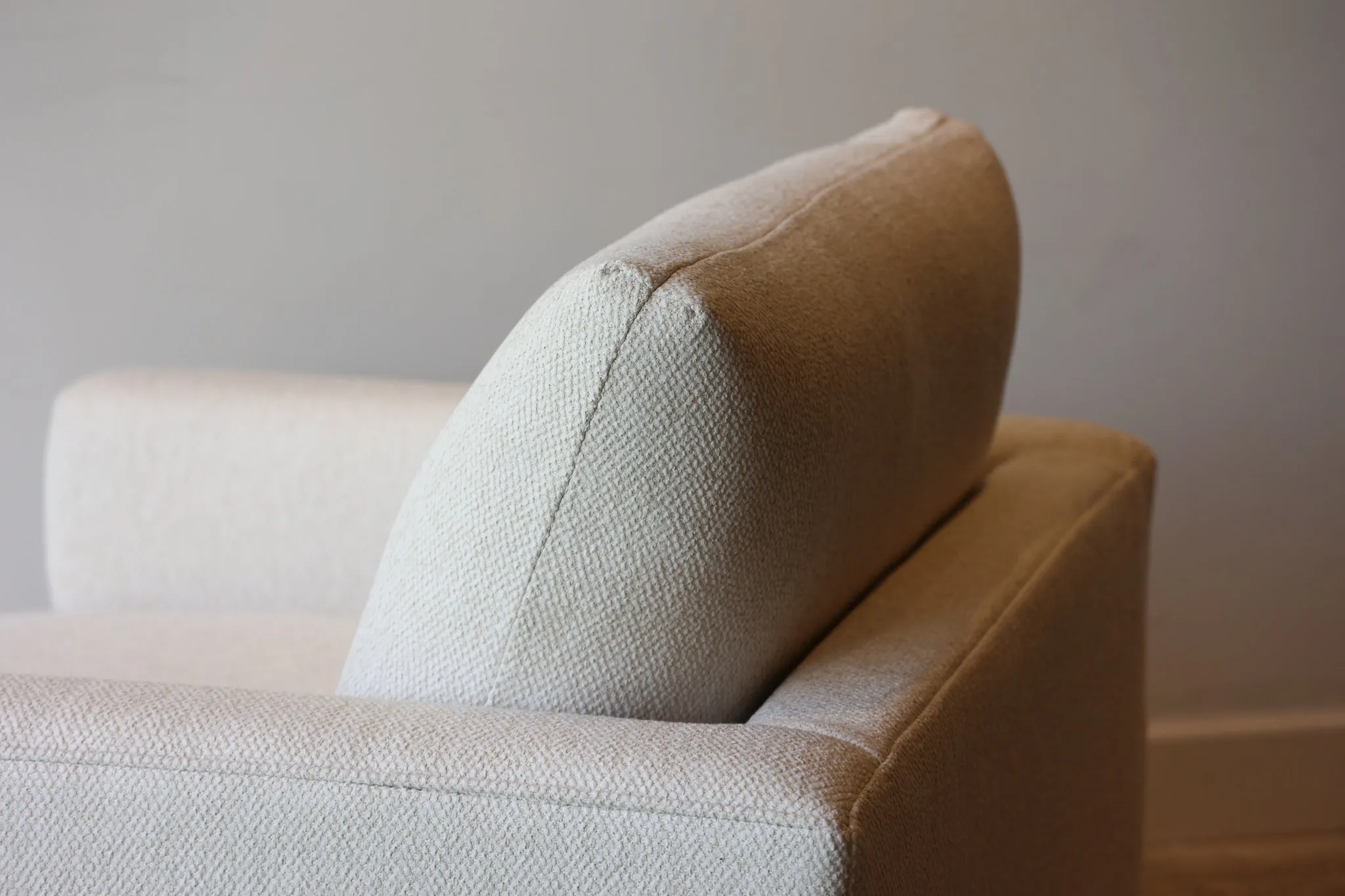 Allure Dreamy Swivel Chair