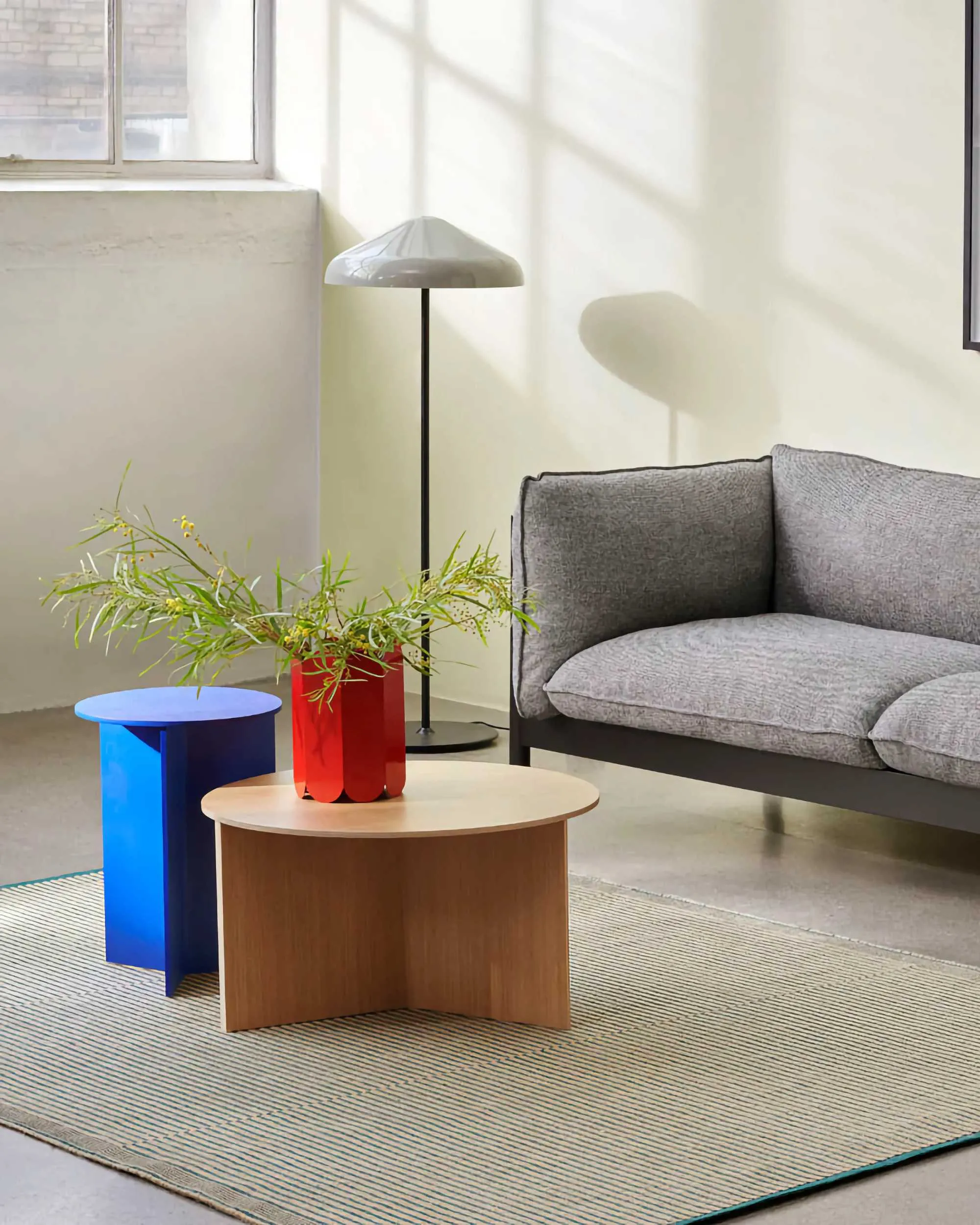 Hay Slit side table wood high, vivid blue